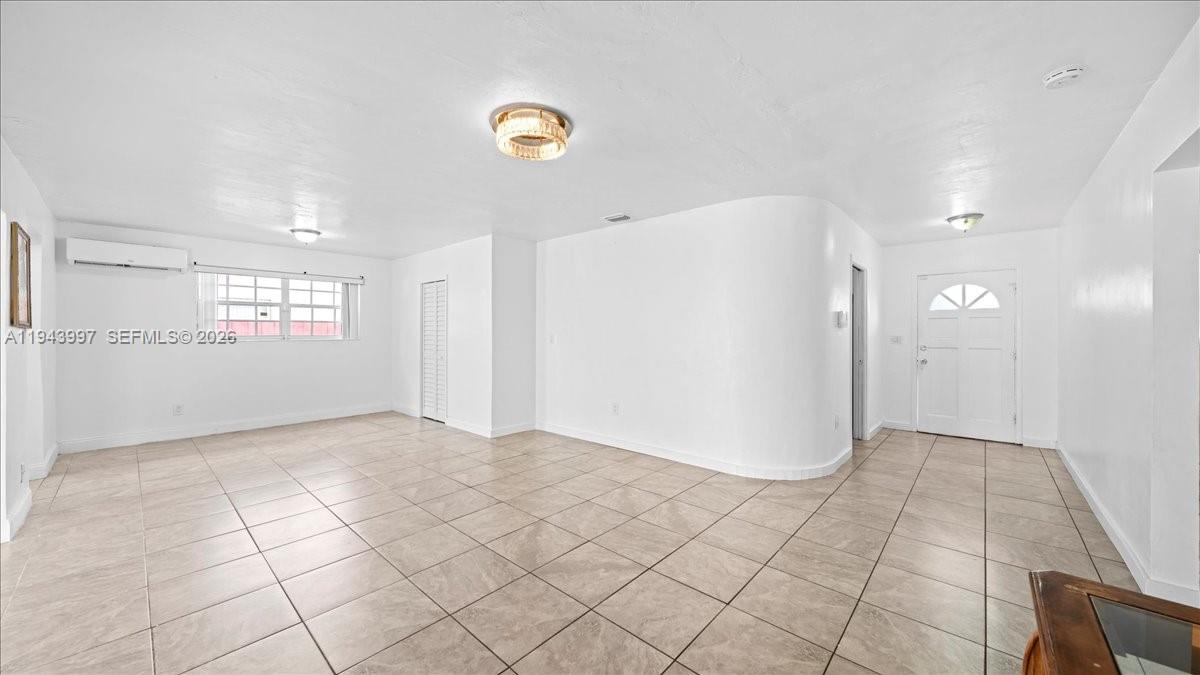 18502 NW 23rd Ct Miami Gardens, FL 33056