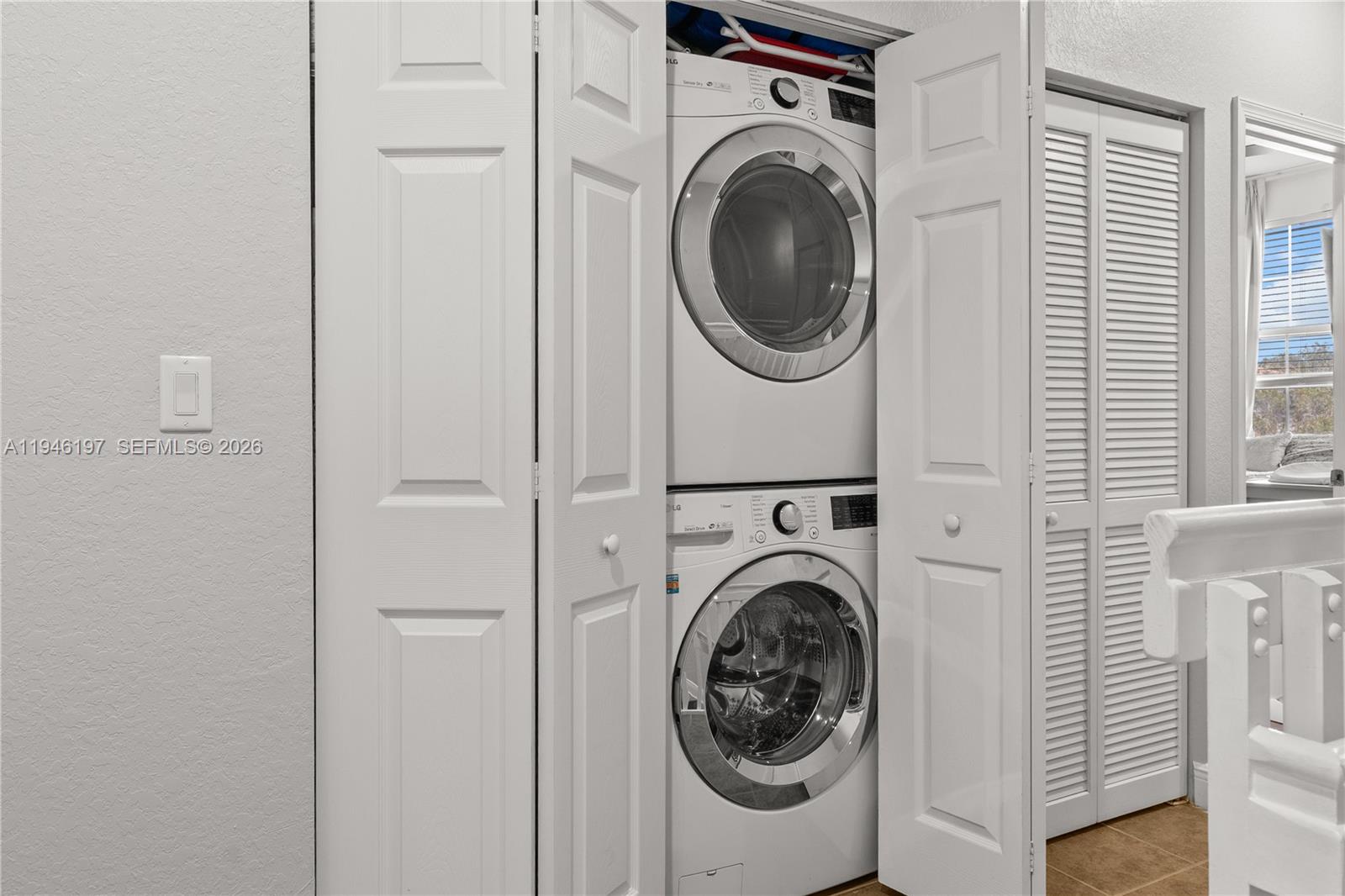 14725 SW 11th St Pembroke Pines, FL 33027