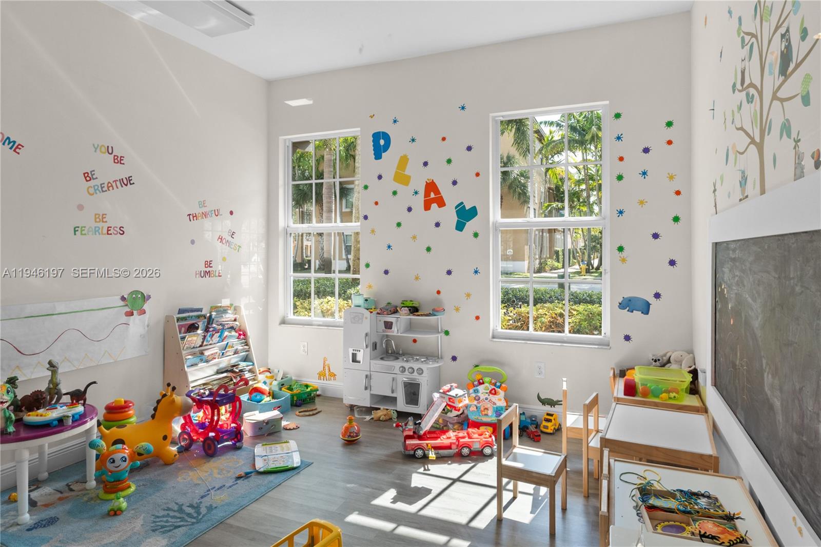 14725 SW 11th St Pembroke Pines, FL 33027