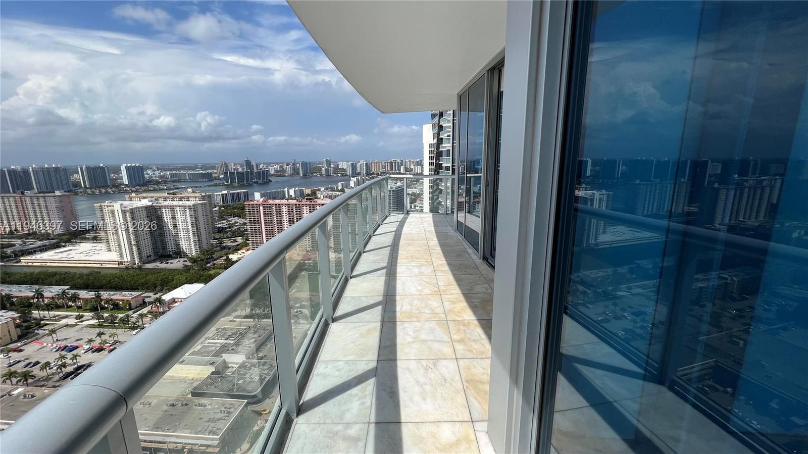 17001 Collins Ave #3808 Sunny Isles Beach, FL 33160