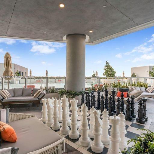 2000 Metropica Way #1602 Sunrise, FL 33323