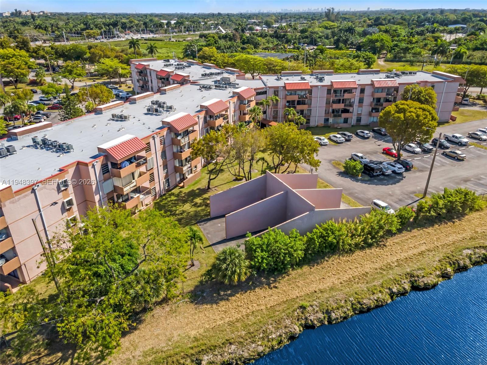 5900 SW 127th Ave #3101 Miami, FL 33183