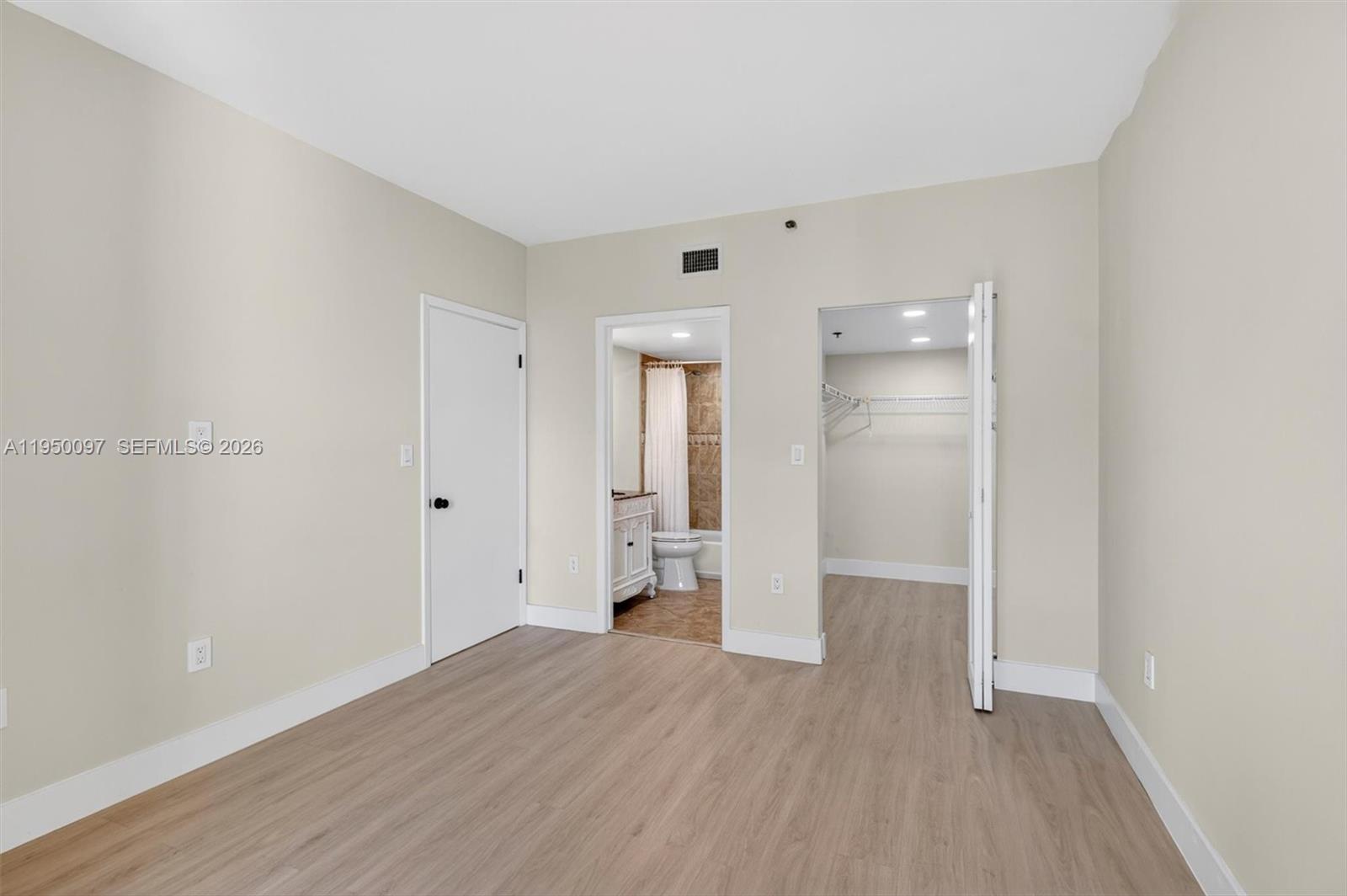 image Brickell Key Two19