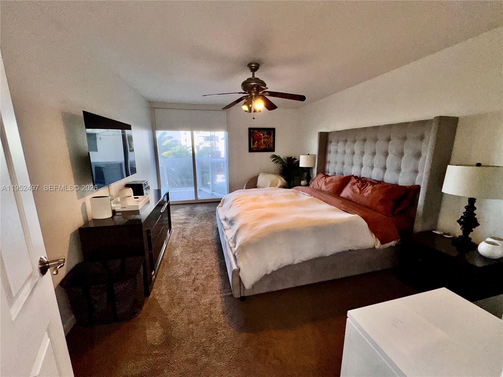 2401 Collins Ave #509 Miami Beach, FL 33140