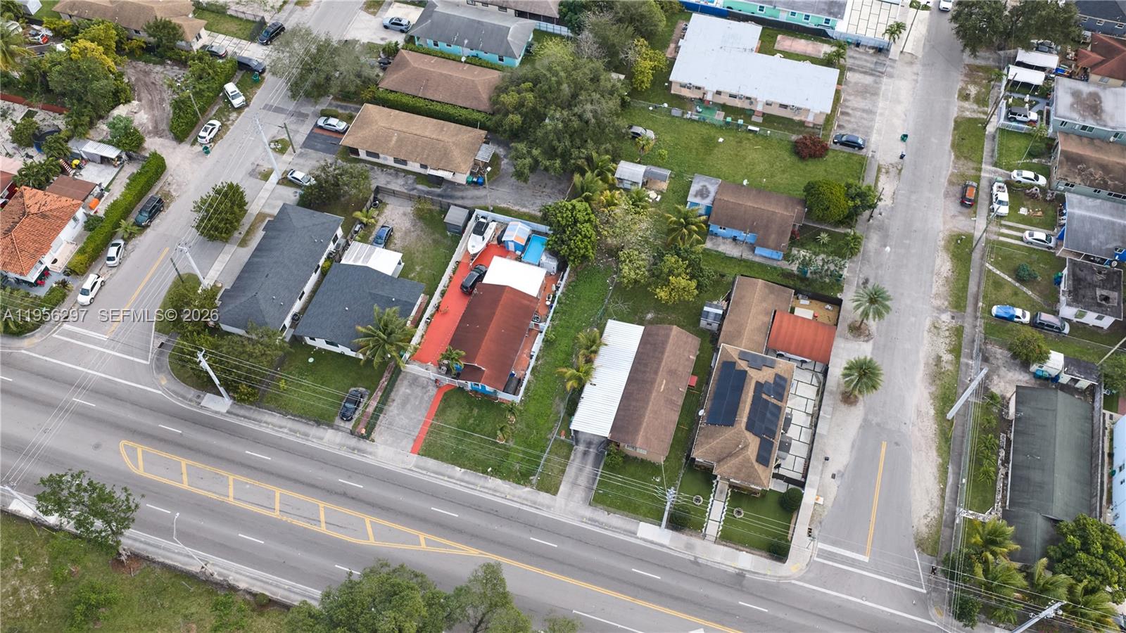 NW 32nd Ave Miami, FL 33142