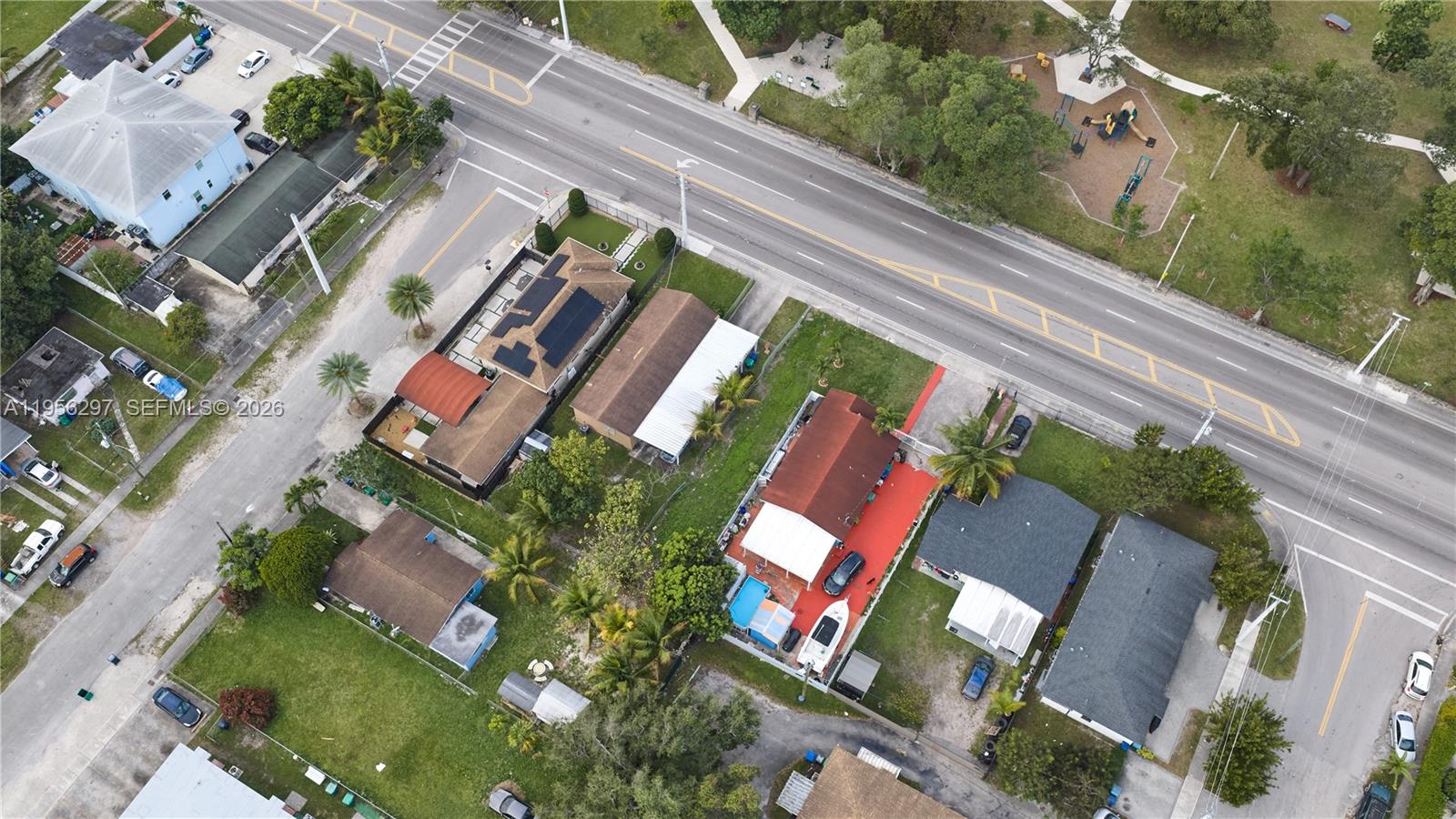 NW 32nd Ave Miami, FL 33142