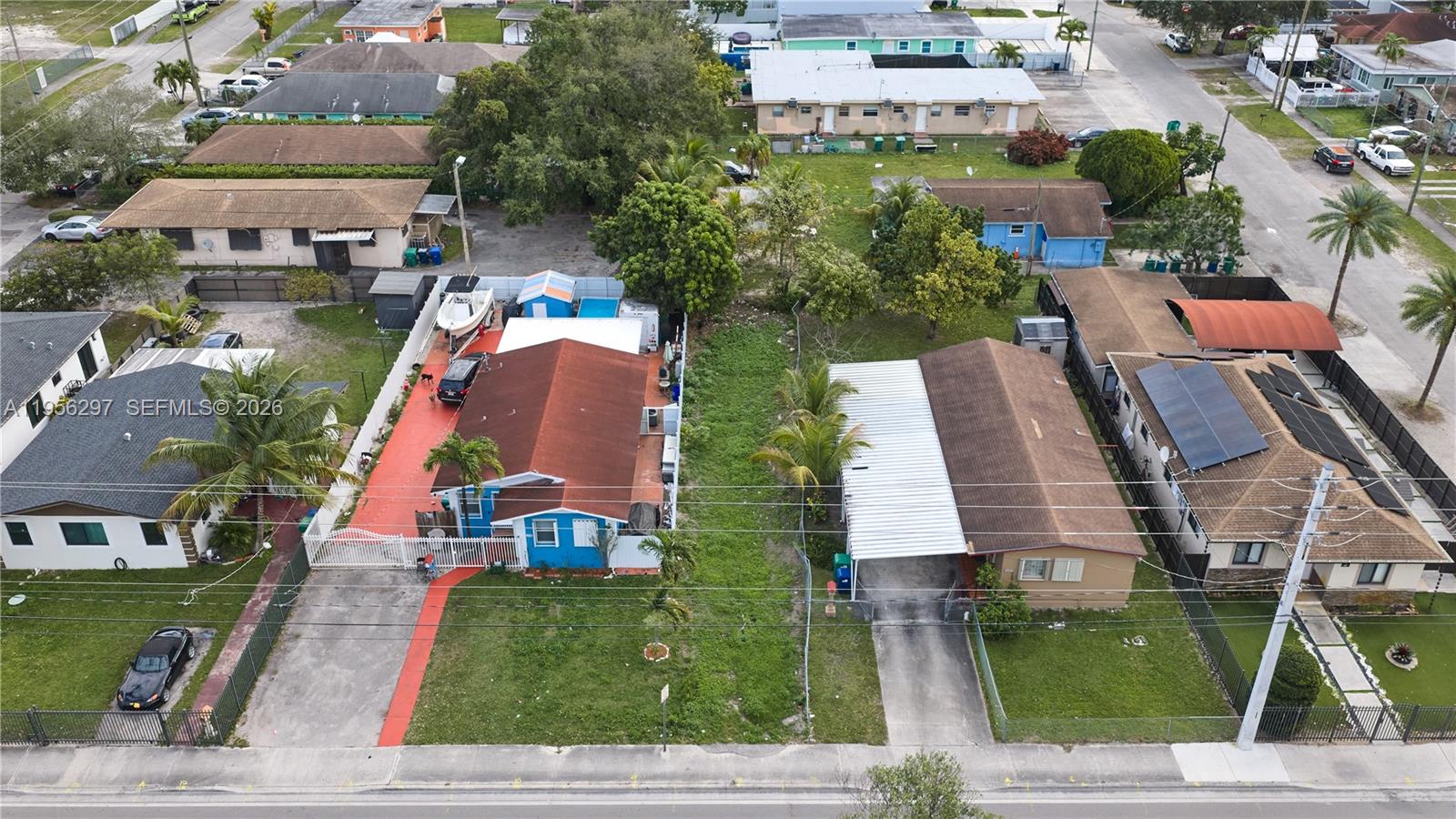 NW 32nd Ave Miami, FL 33142