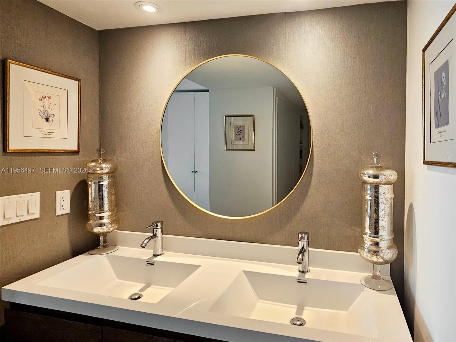 image Brickell Bay Club16