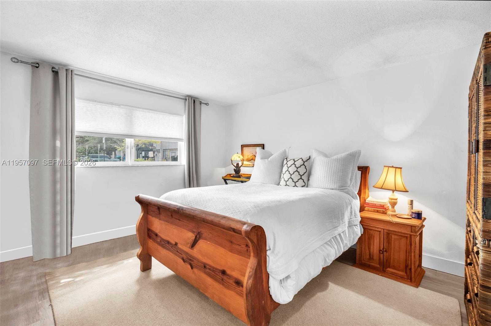 1280 SE 2nd Ct #1 Fort Lauderdale, FL 33301