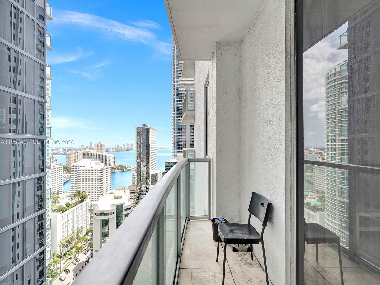 image 1060 Brickell - 105015