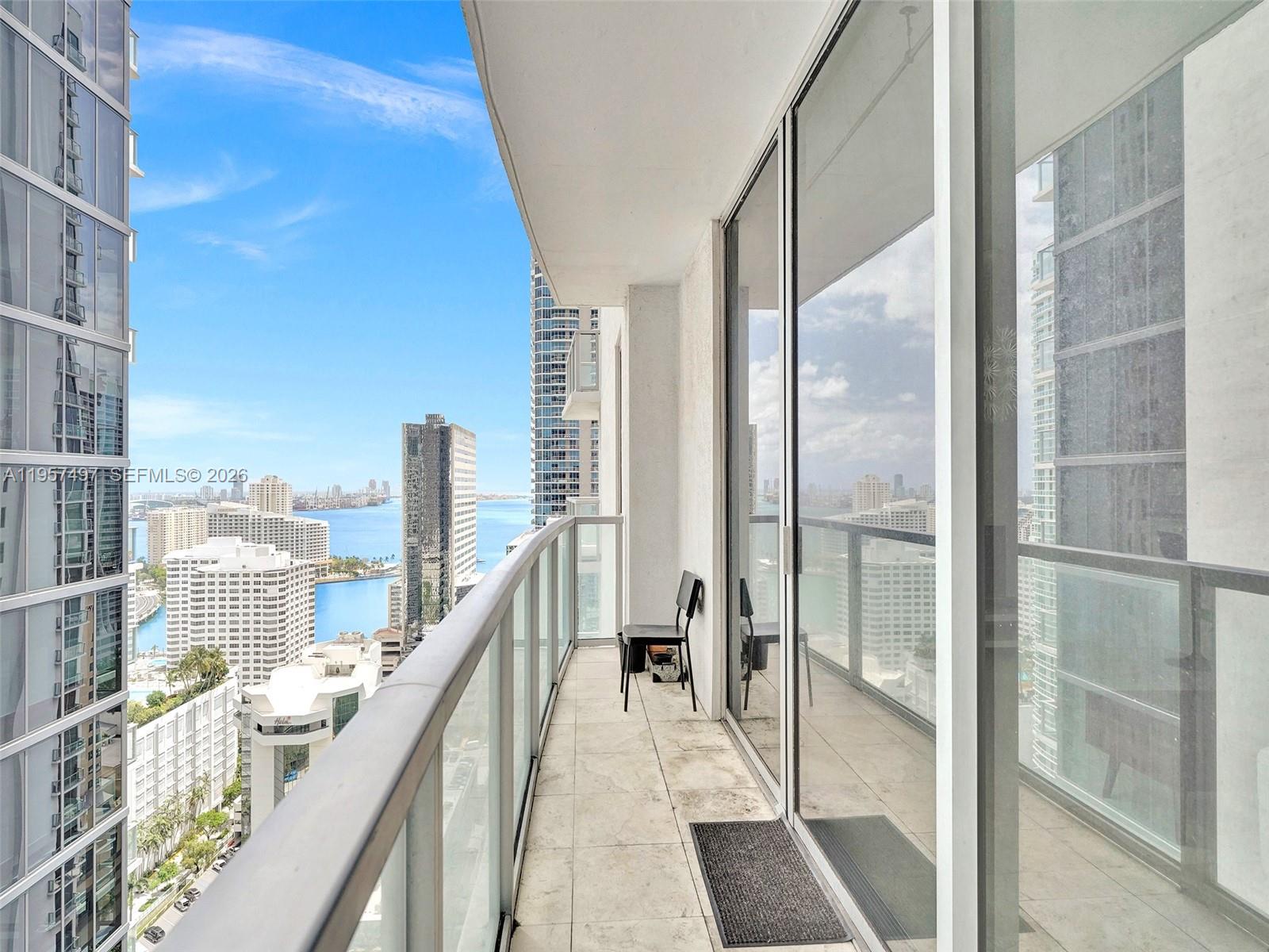 image 1060 Brickell - 105017