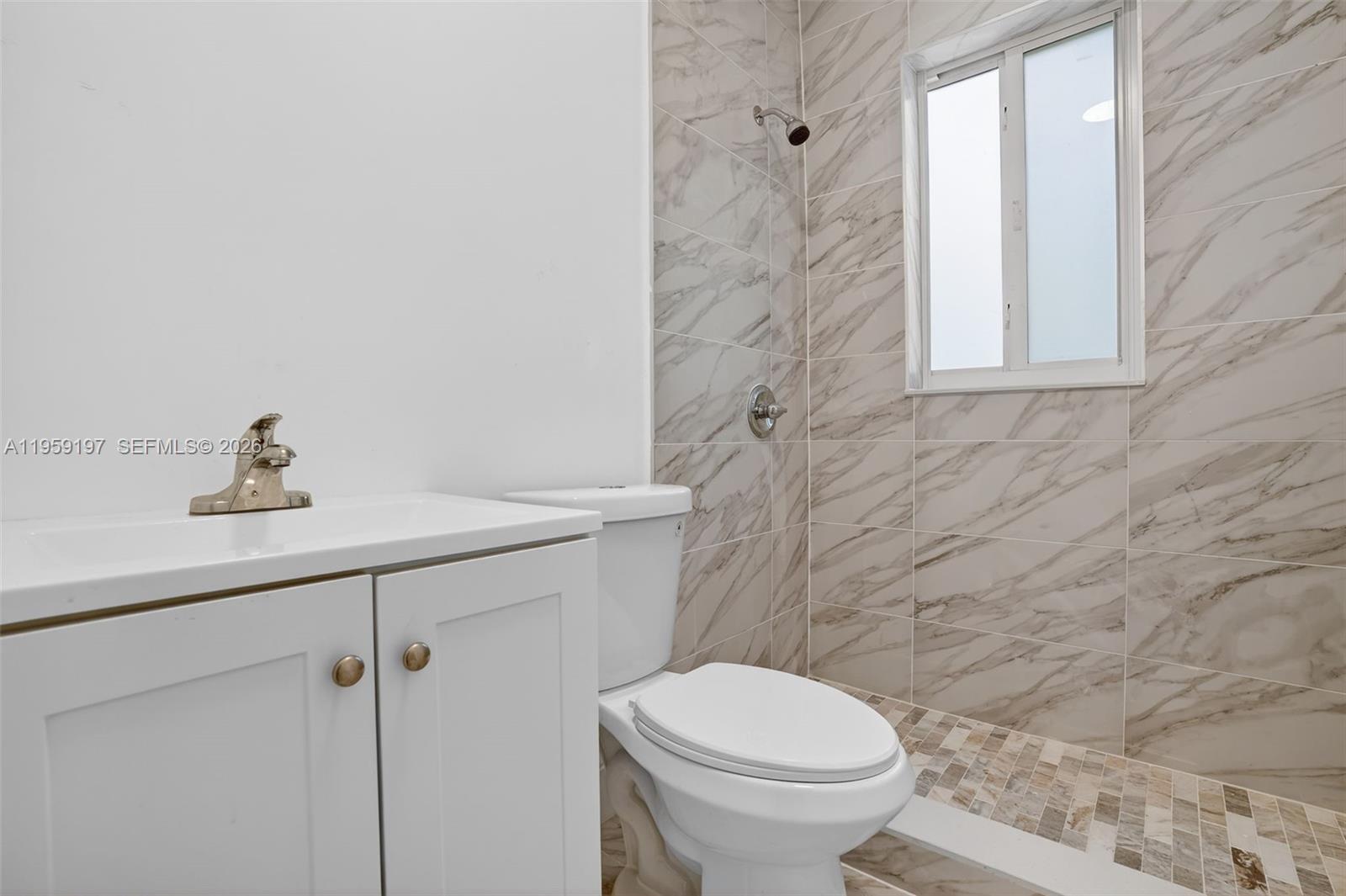 1630 SW 10th St Miami, FL 33135