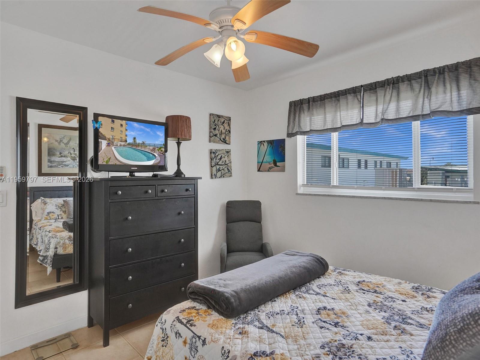 1815 N Surf Rd #202 Hollywood, FL 33019