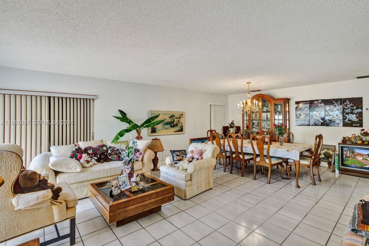 10190 SW 138th Ct Miami, FL 33186