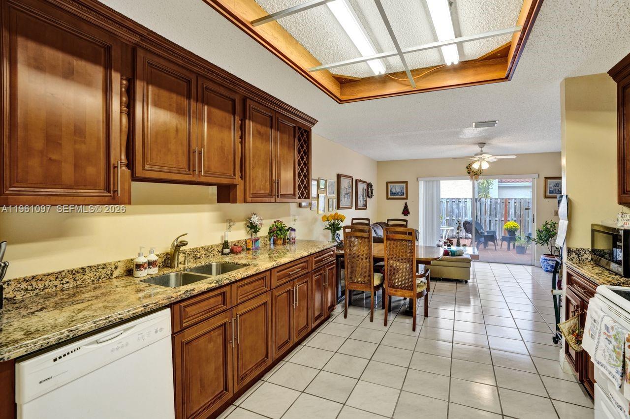 10190 SW 138th Ct Miami, FL 33186