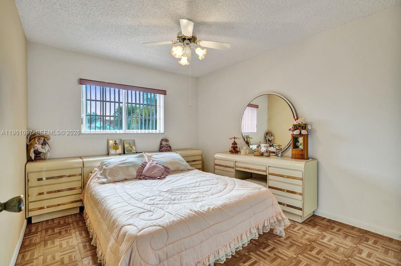 10190 SW 138th Ct Miami, FL 33186