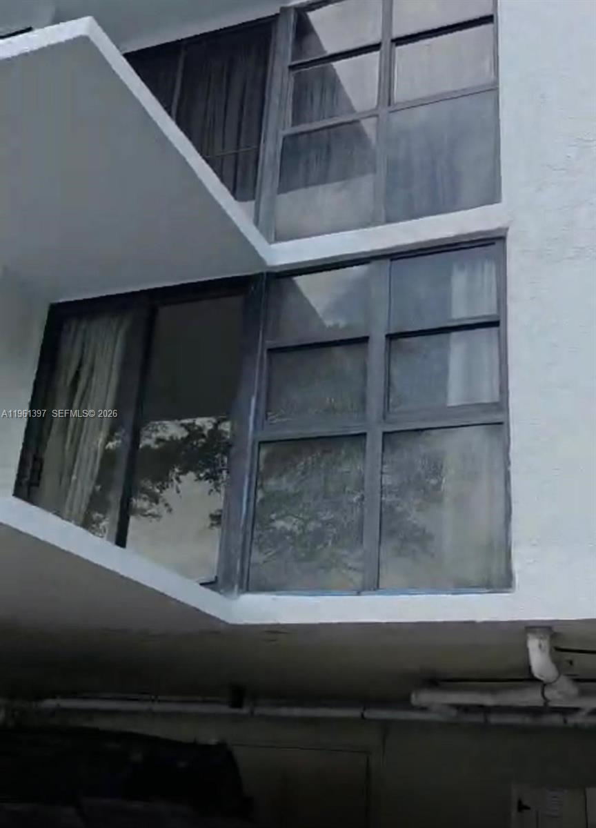 7751 NE Bayshore Ct #5D