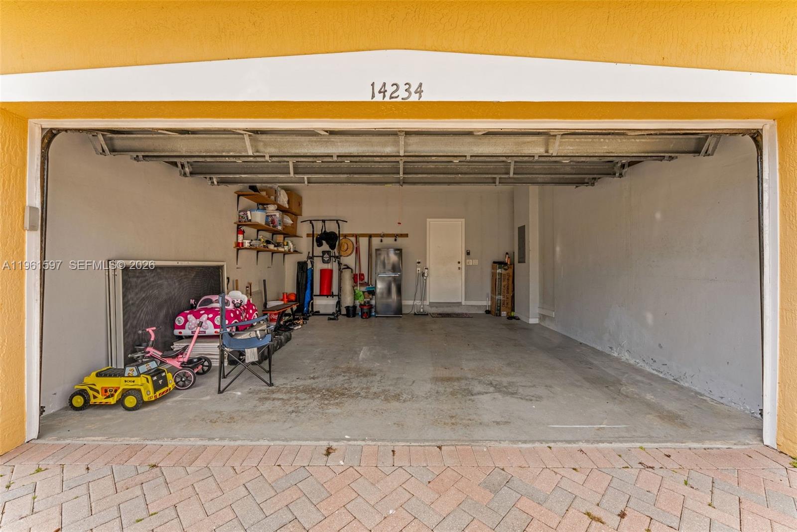 14234 SW 155th Ct Miami, FL 33196