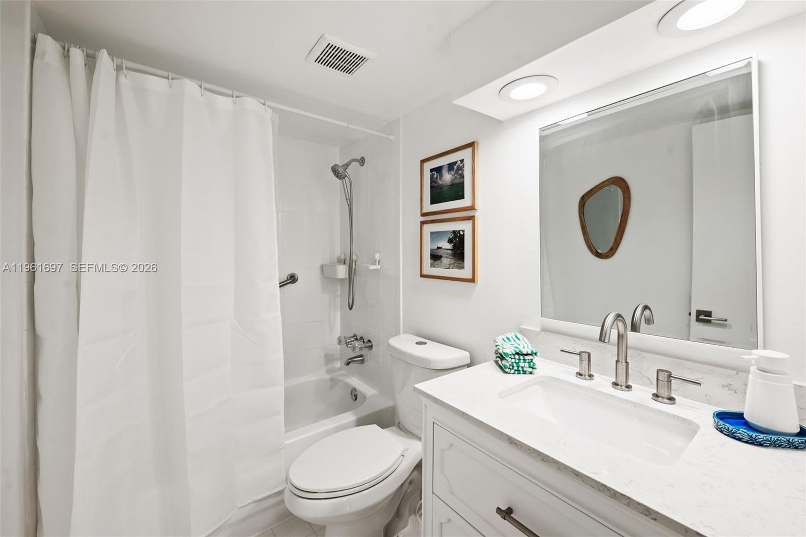 6886 N Kendall Dr #D102 Pinecrest, FL 33156