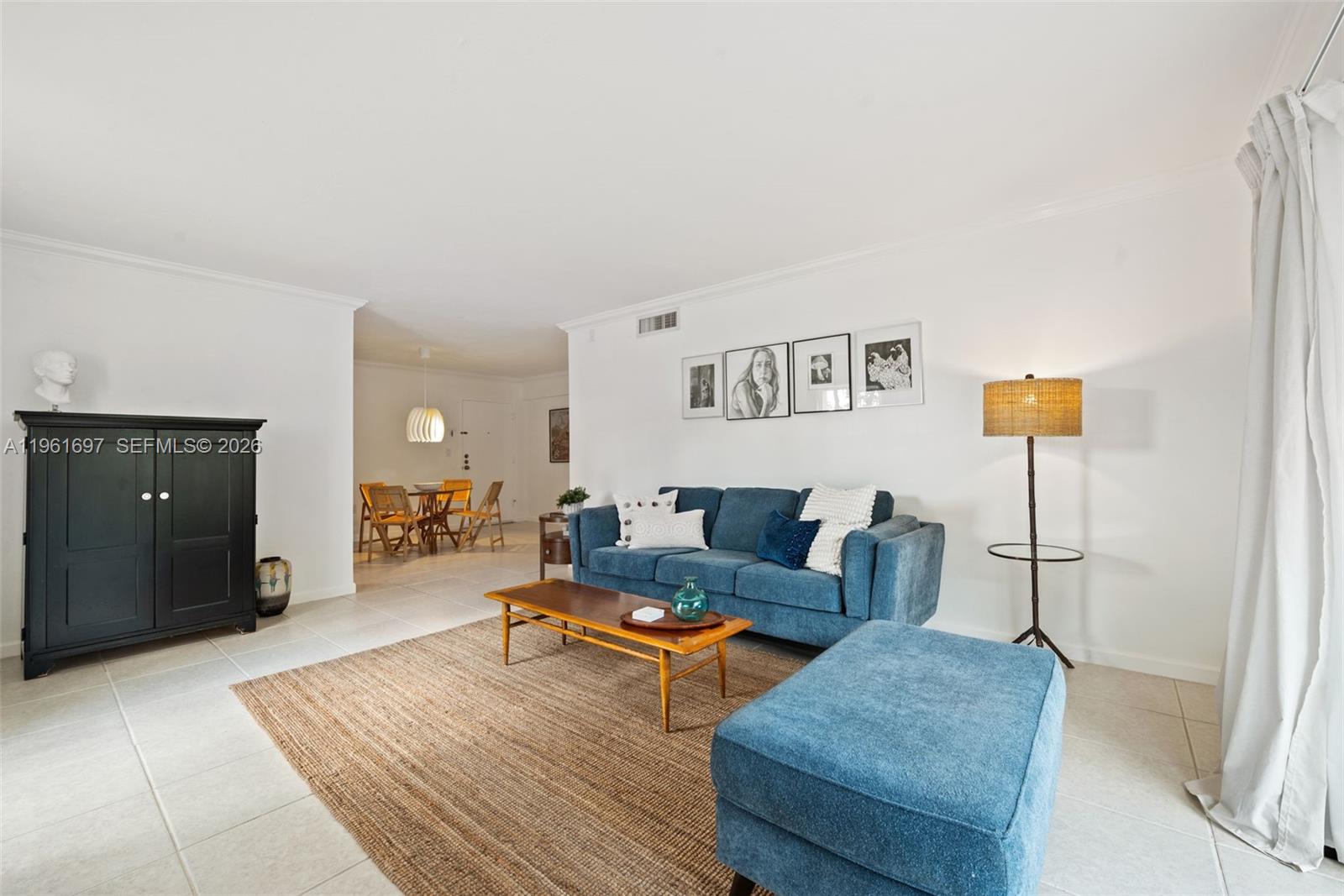 6886 N Kendall Dr #D102 Pinecrest, FL 33156