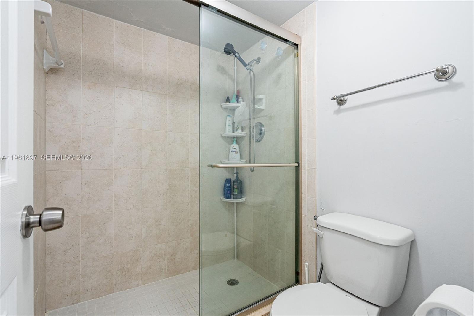 2016 Bay Dr #203 Miami Beach, FL 33141