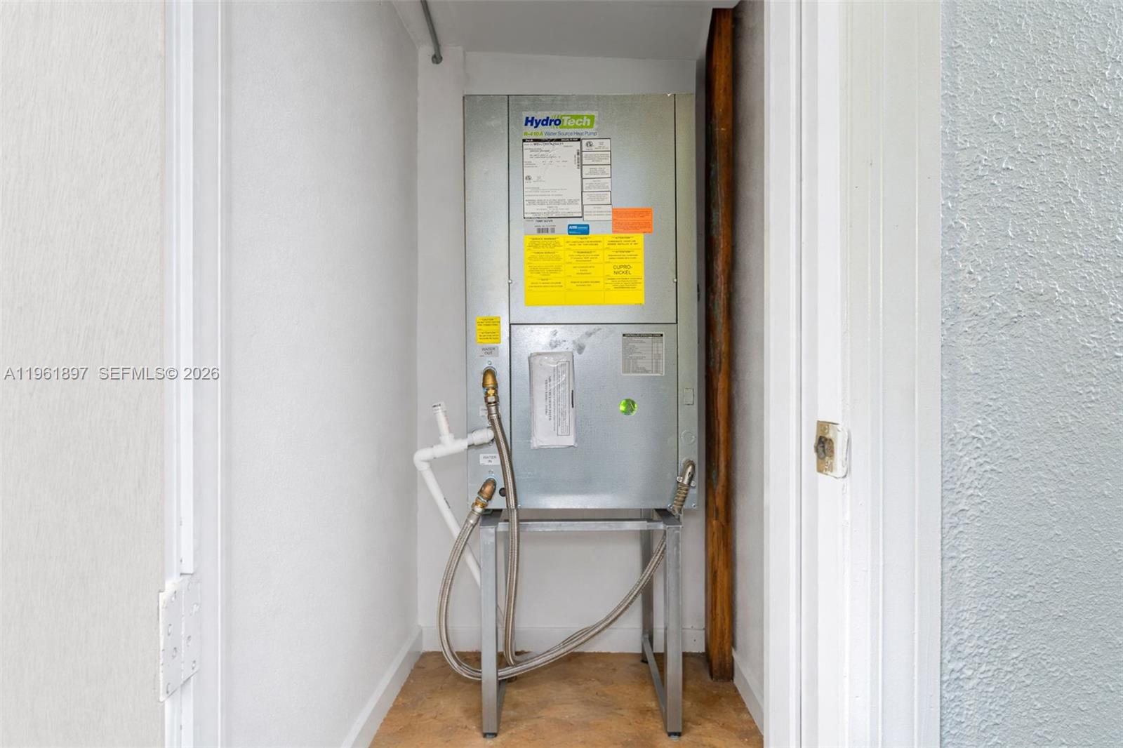 2016 Bay Dr #203 Miami Beach, FL 33141