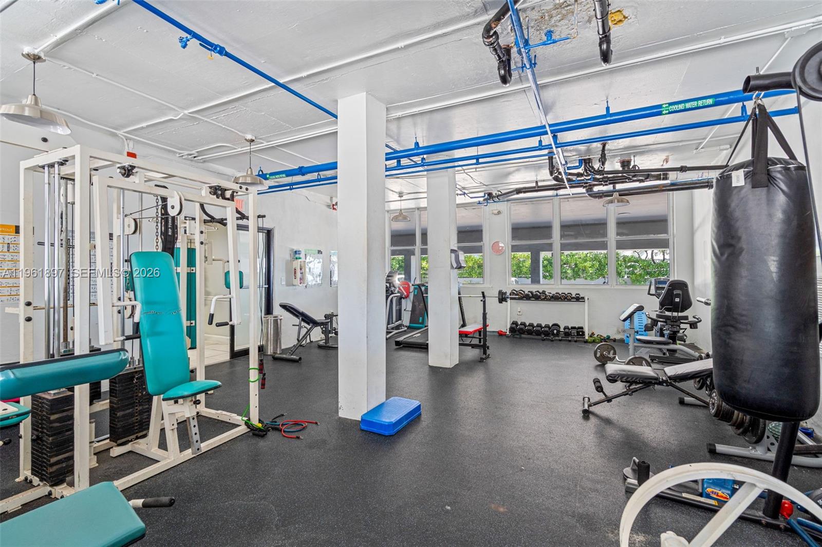 2016 Bay Dr #203 Miami Beach, FL 33141