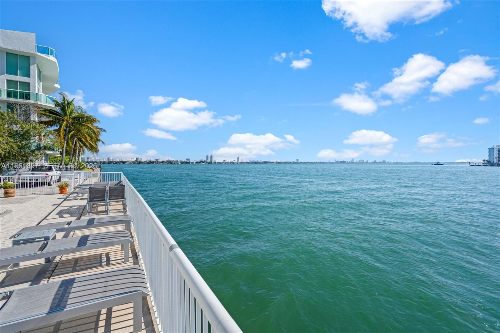 2016 Bay Dr #203 Miami Beach, FL 33141