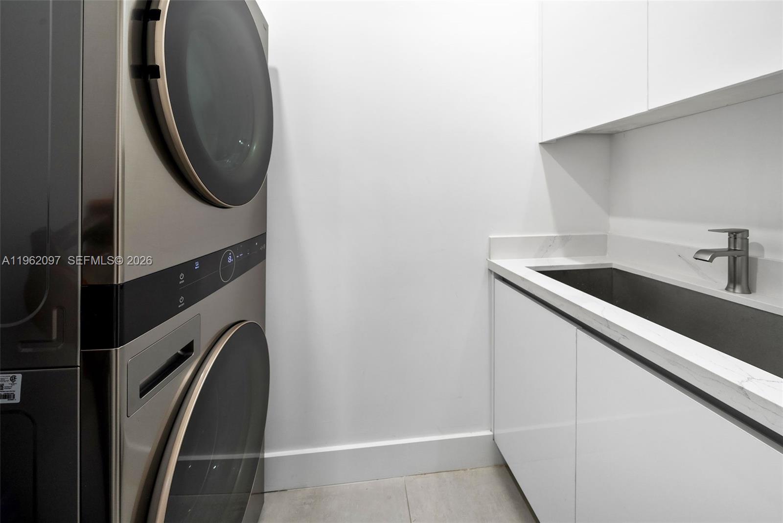 325 SW 16th St #A Fort Lauderdale, FL 33315