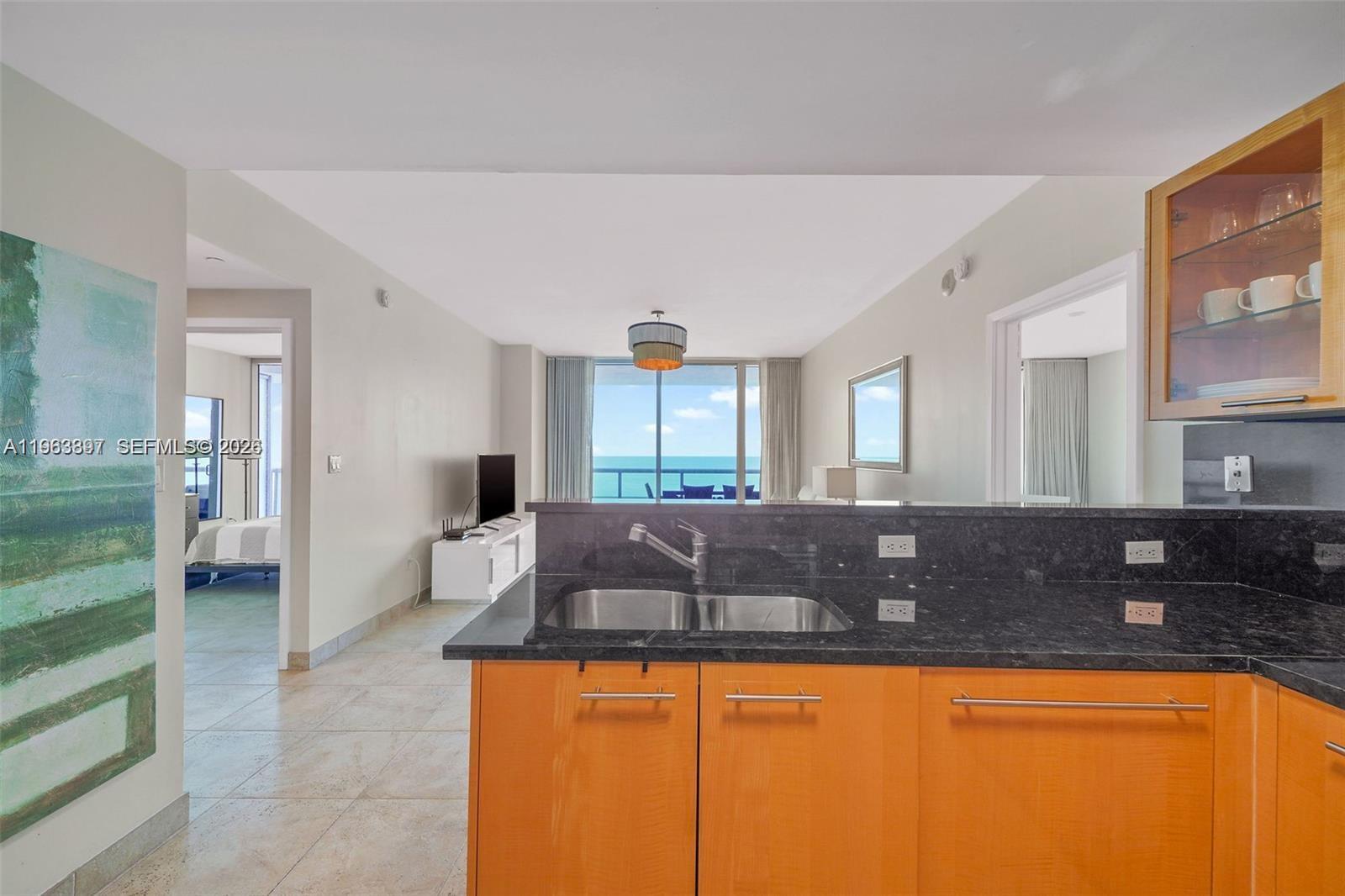 image The Carillon South Tower11