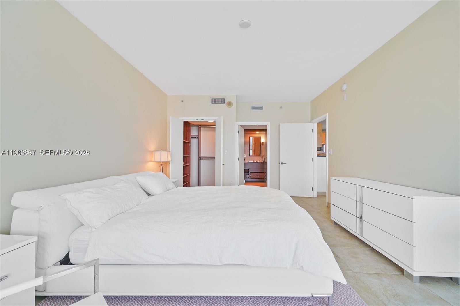 image The Carillon South Tower17