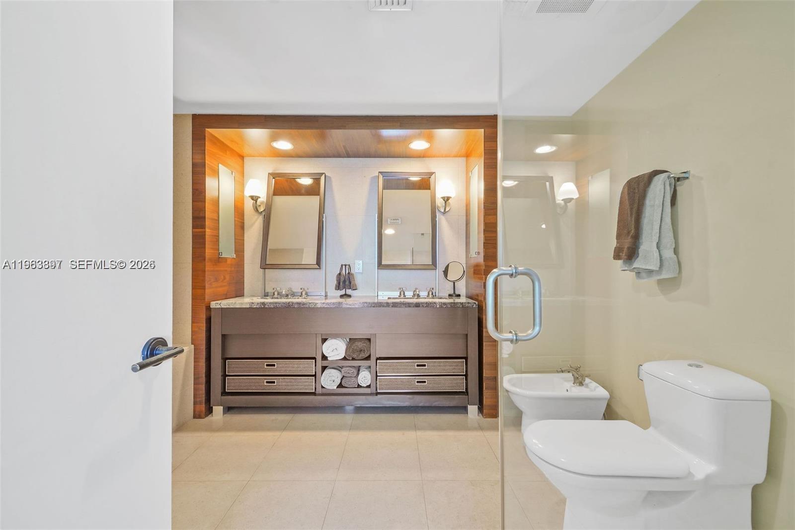 image The Carillon South Tower18