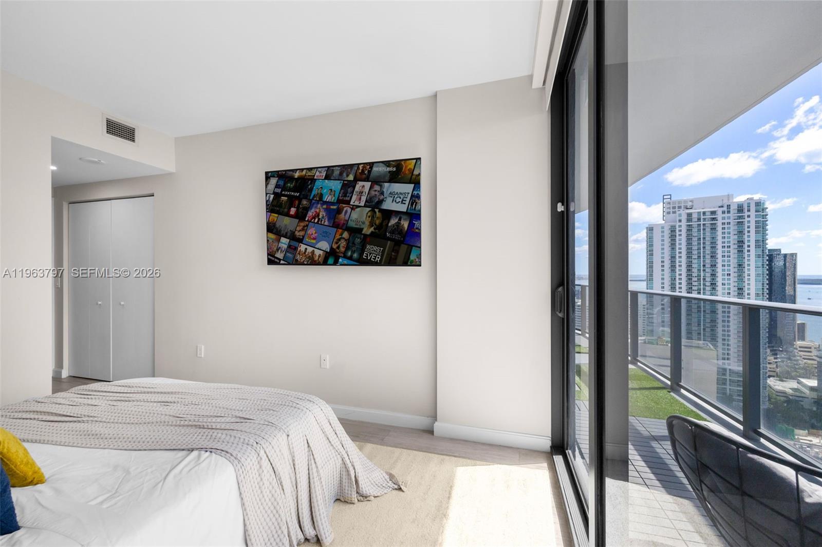 image Brickell Heights East30