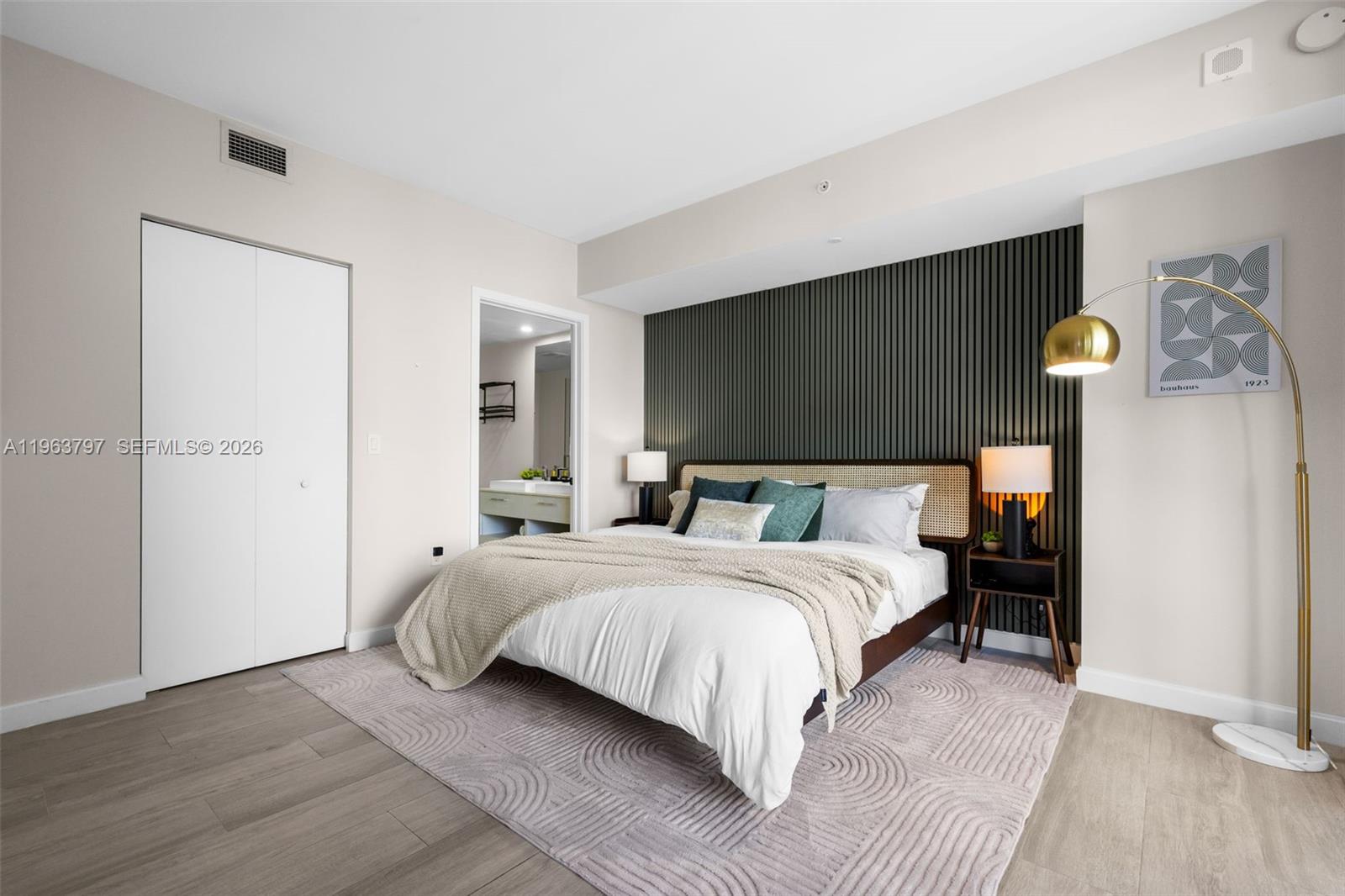 image Brickell Heights East32