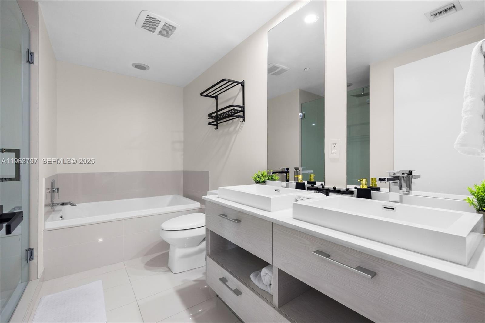 image Brickell Heights East37