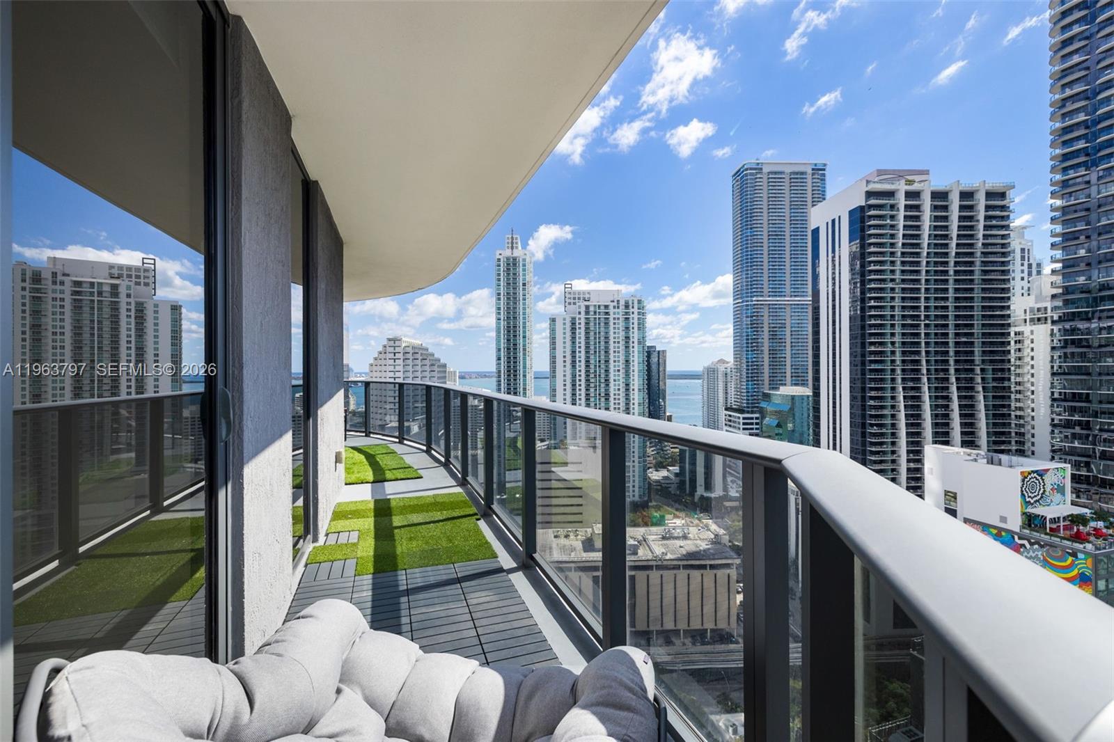 image Brickell Heights East42