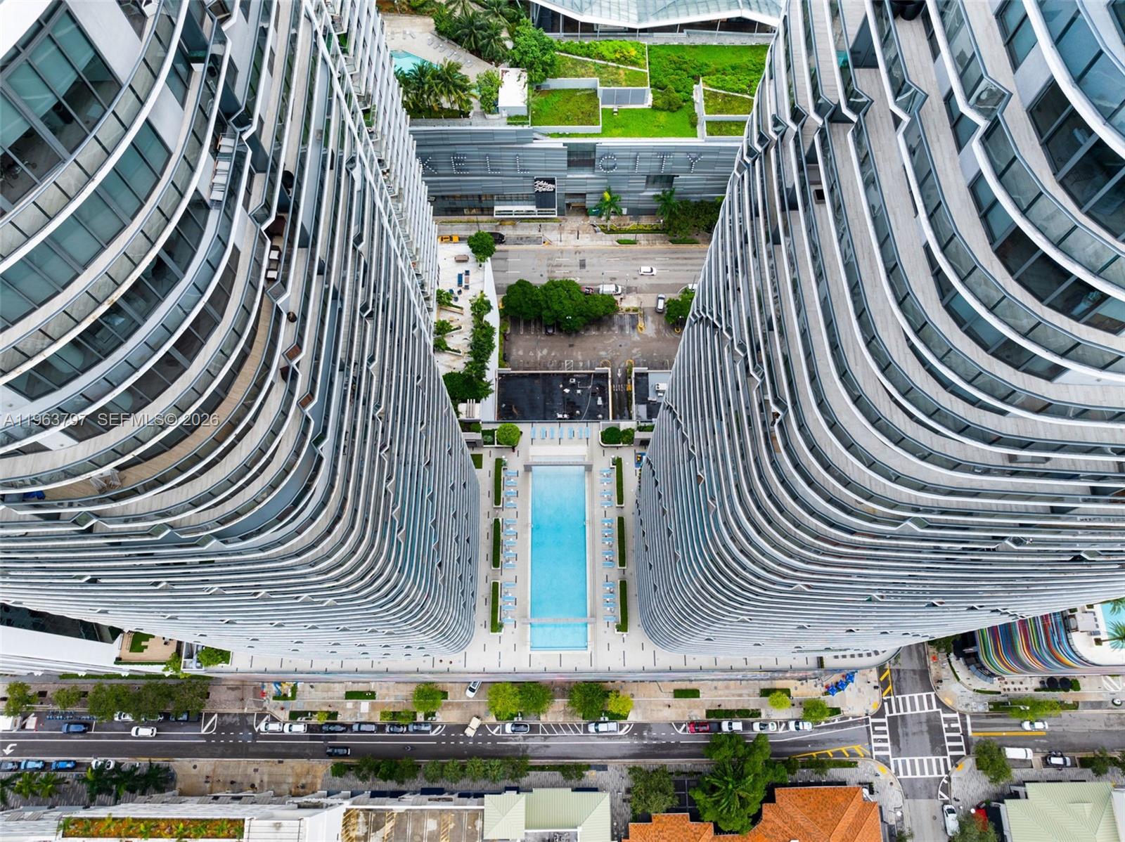 image Brickell Heights East54