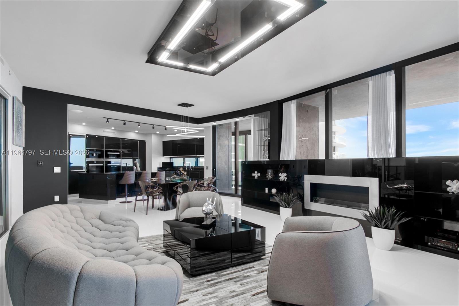 image Porsche Design Tower11