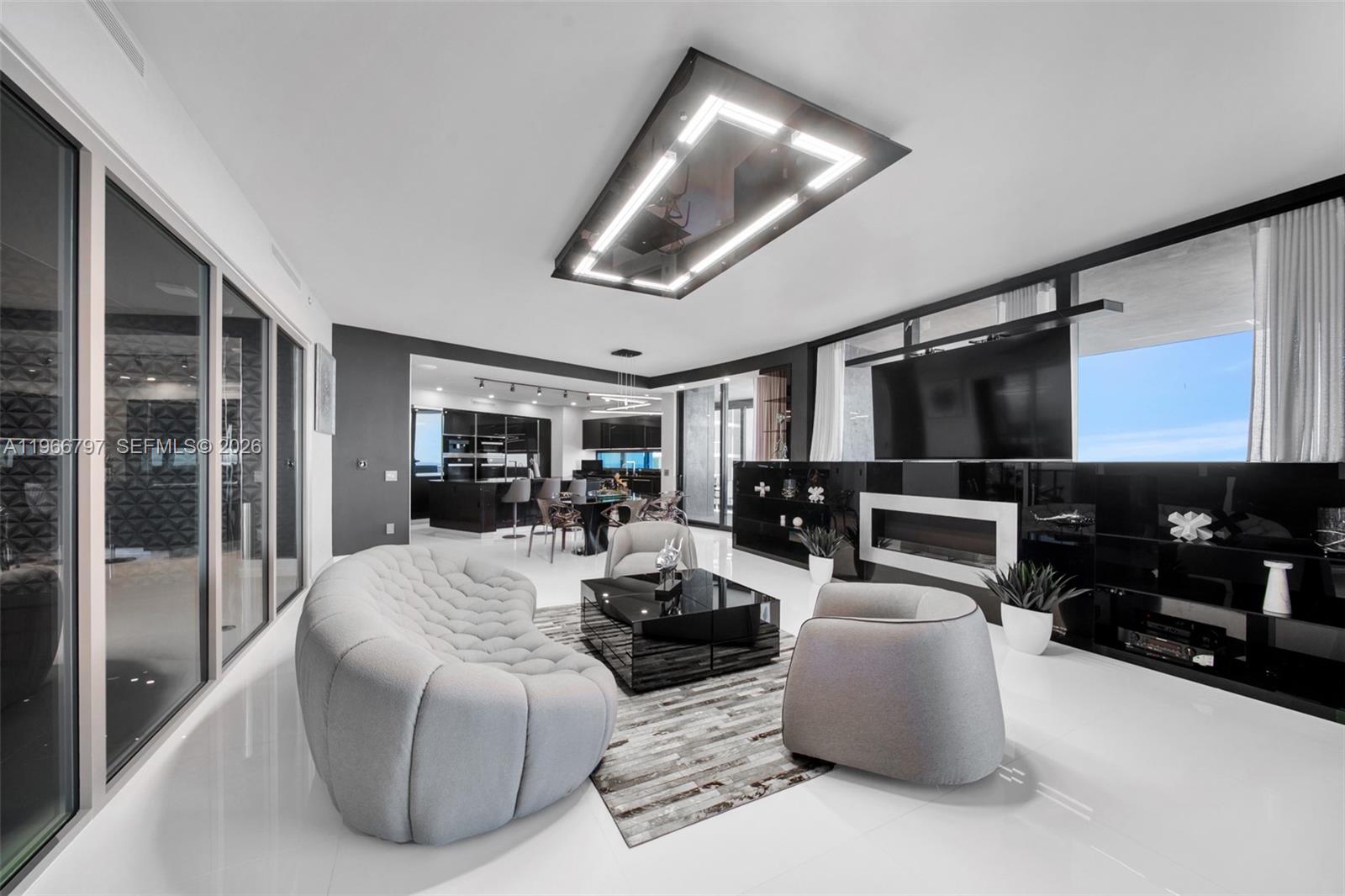 image Porsche Design Tower5