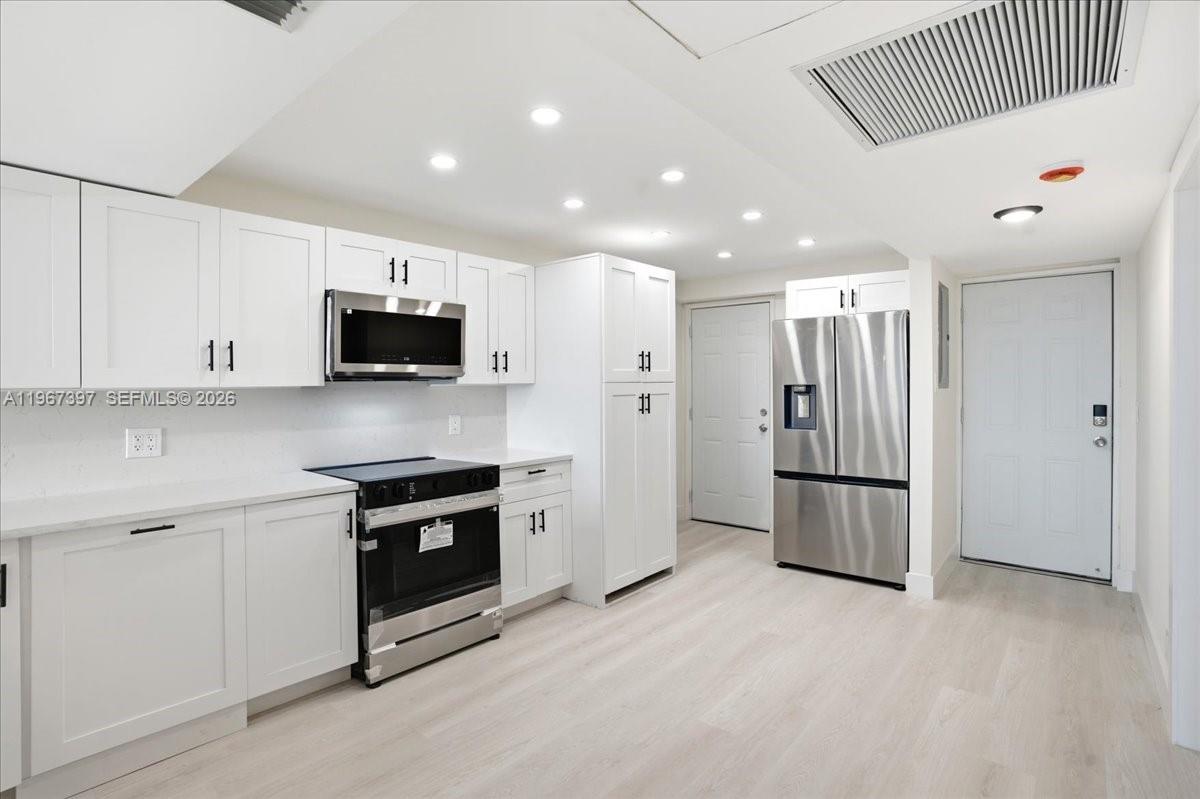 155 Isle Of Venice Dr #701 Fort Lauderdale, FL 33301