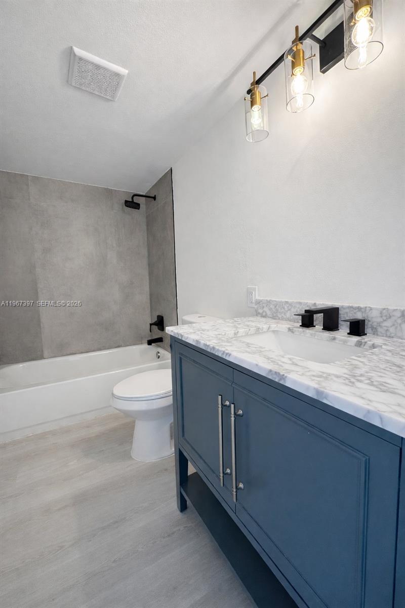 155 Isle Of Venice Dr #701 Fort Lauderdale, FL 33301