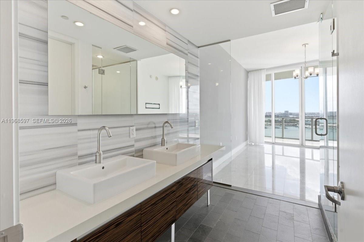 image Marquis Residences16