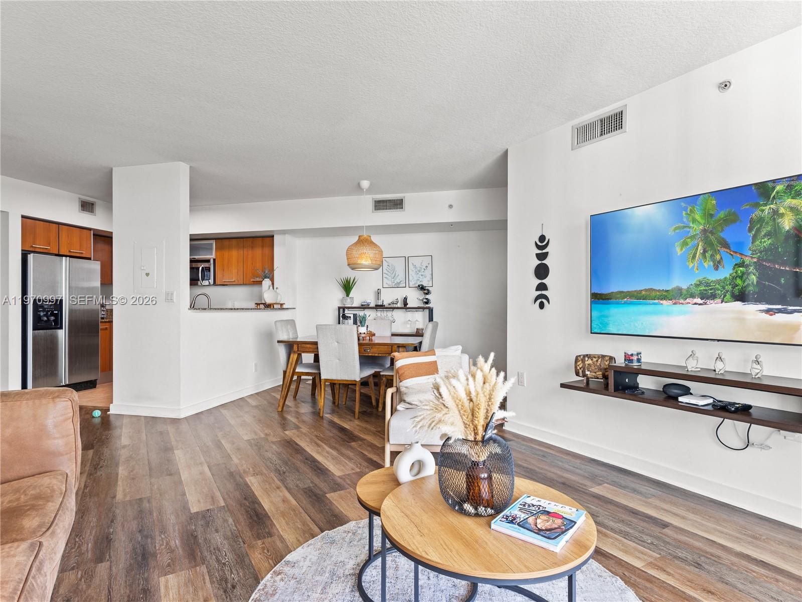 9066 SW 73rd Ct #2008 Miami, FL 33156