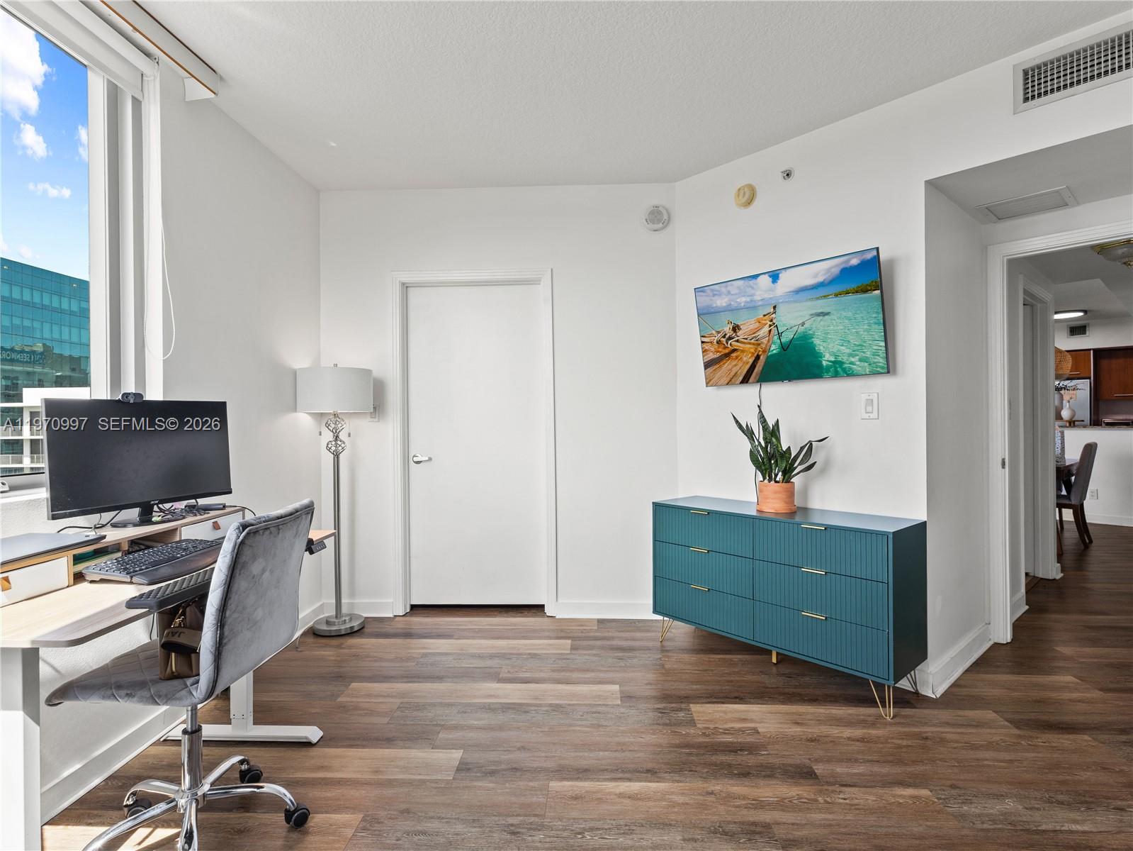 9066 SW 73rd Ct #2008 Miami, FL 33156