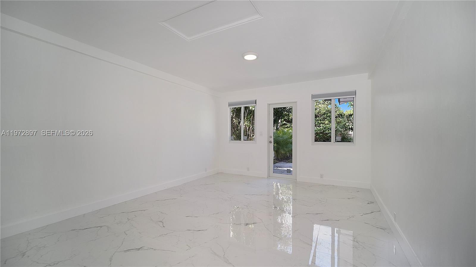 11690 SW 81st Rd #11690 Pinecrest, FL 33156