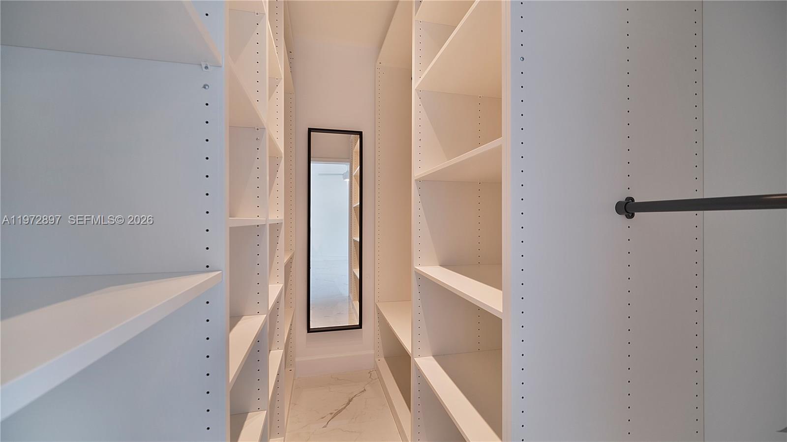 11690 SW 81st Rd #11690 Pinecrest, FL 33156