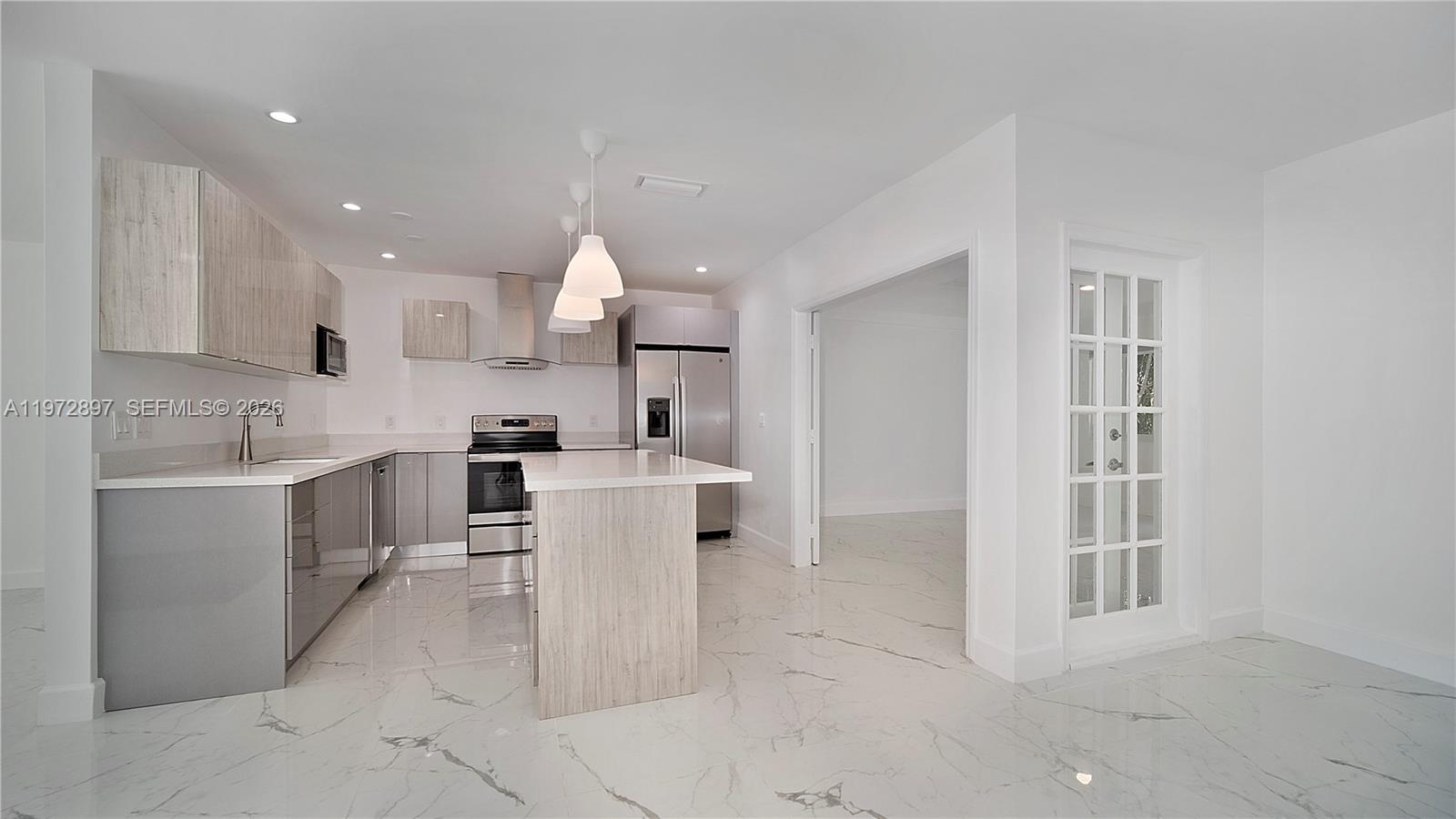 11690 SW 81st Rd #11690 Pinecrest, FL 33156