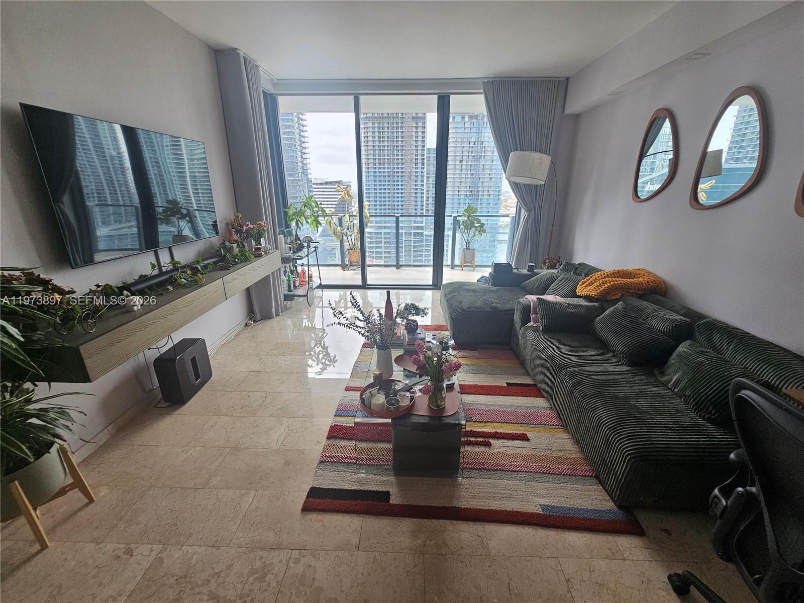 image Reach Brickell City Centre35