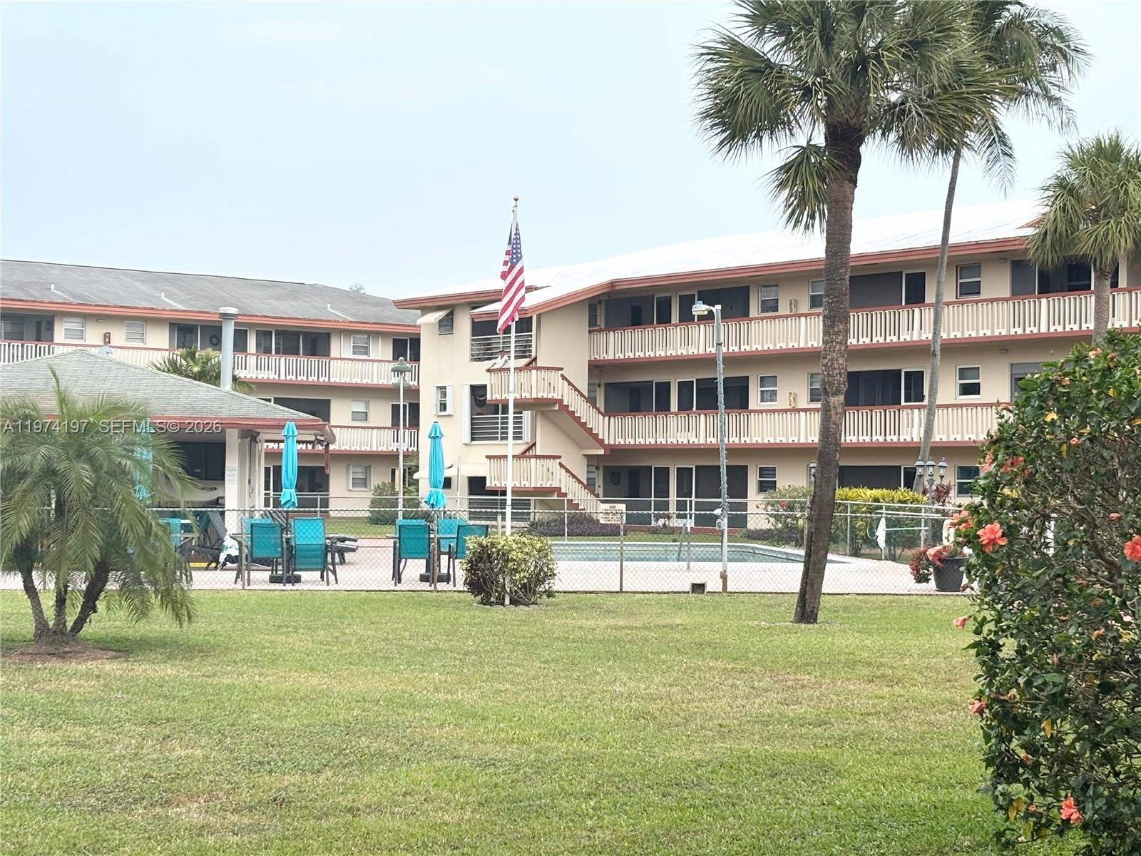 5300 Washington St #O124