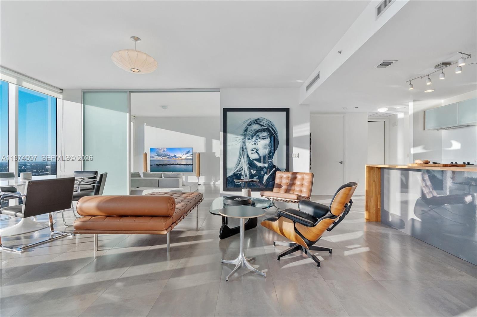 image Ten Museum Park10